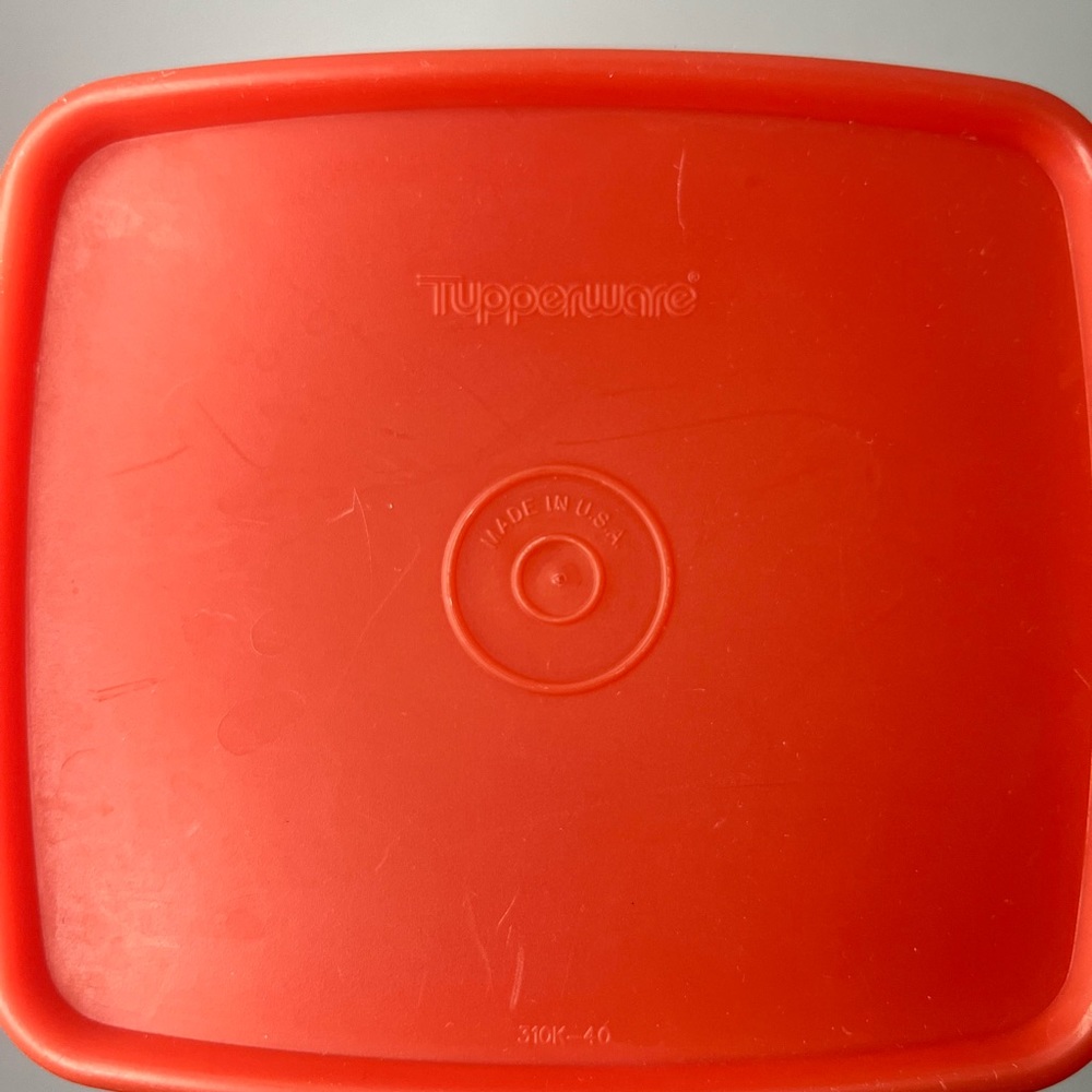 Vintage Tupperware RED Handolier Container 321-5 Lid 563-9 Flap 5641 storage - Picture 5 of 12